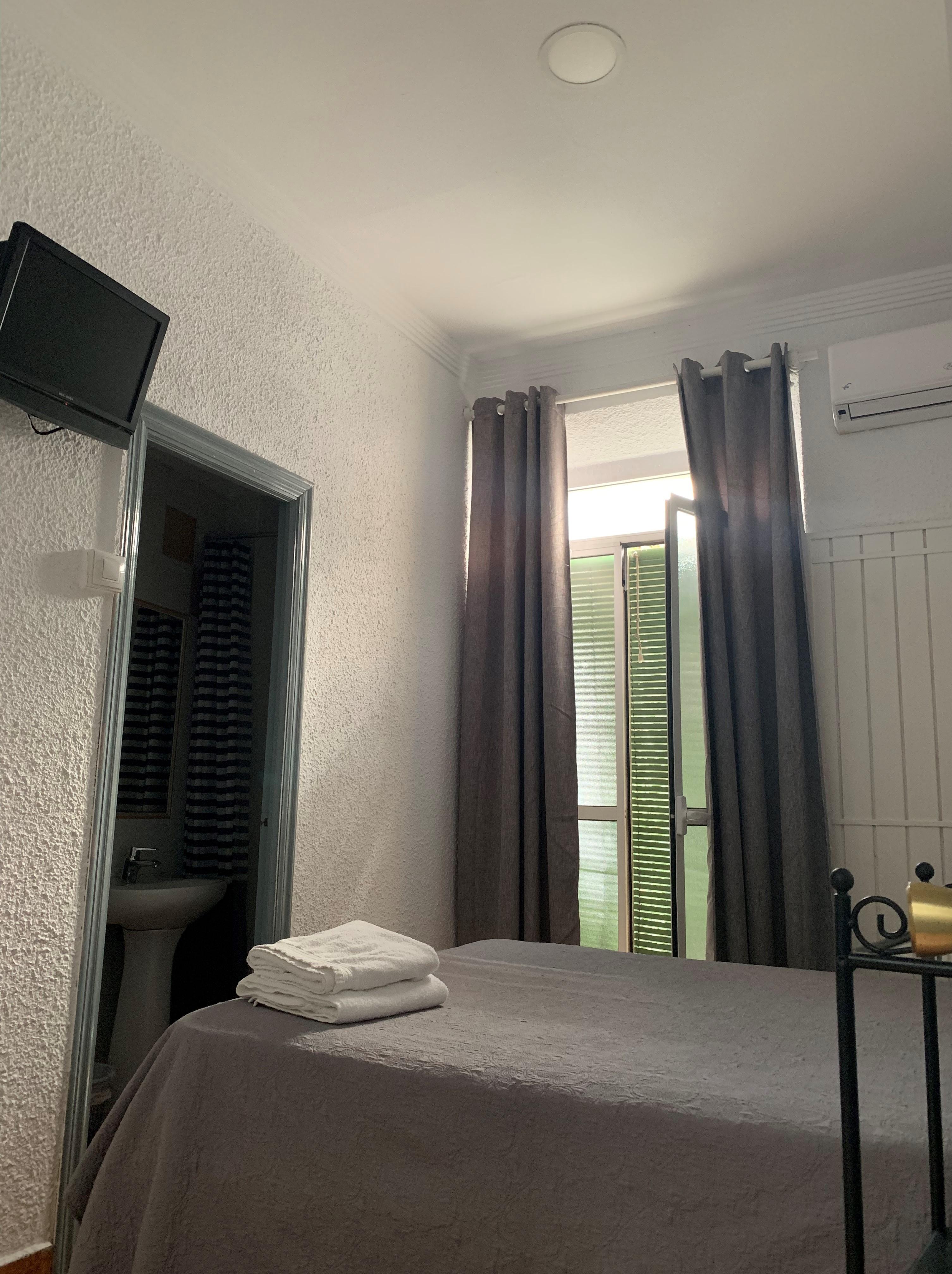Hostal Alcobia Sewilla Zewnętrze zdjęcie