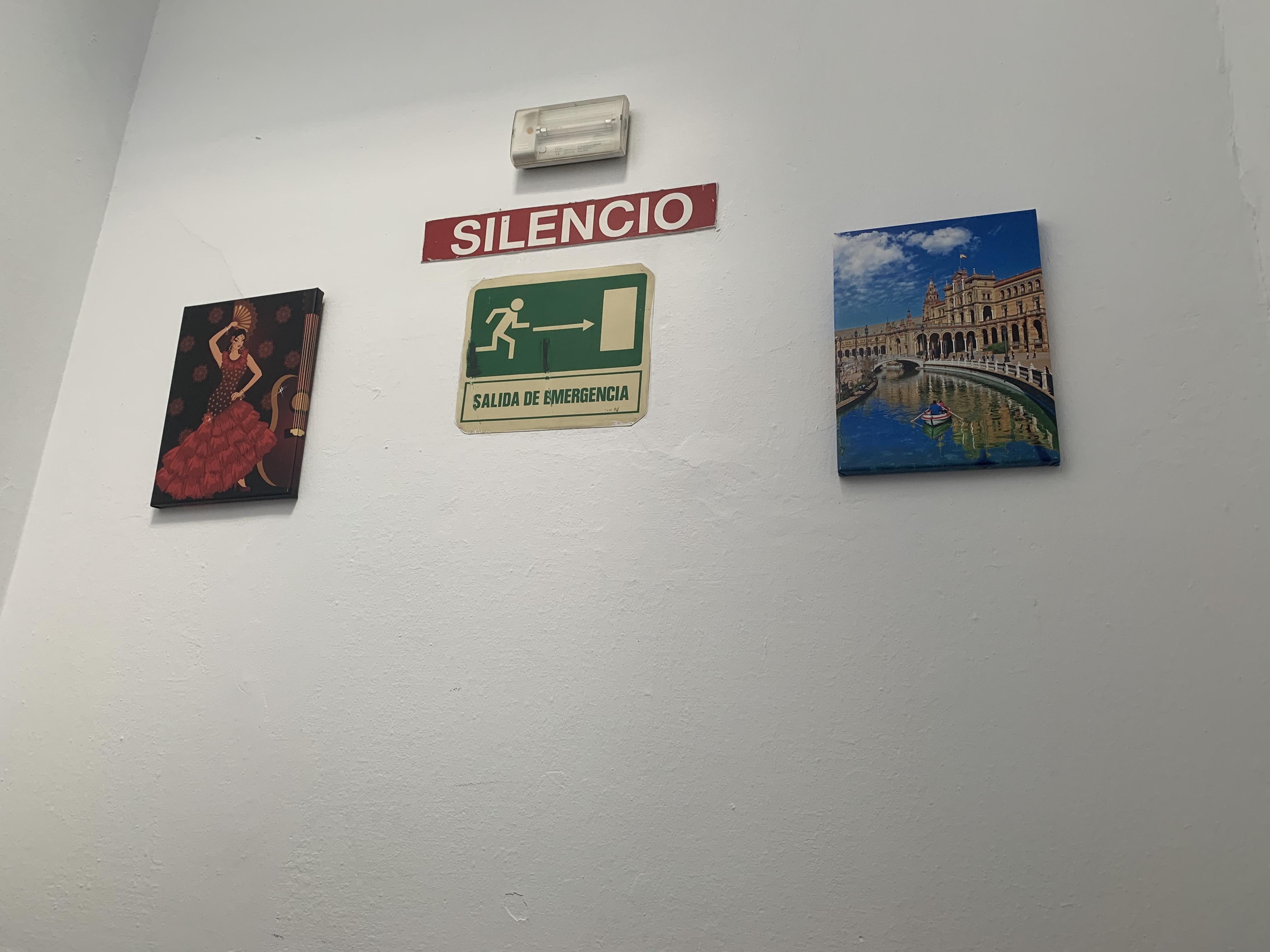 Hostal Alcobia Sewilla Zewnętrze zdjęcie
